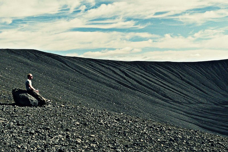 Solitude > Loneliness - Utopiat