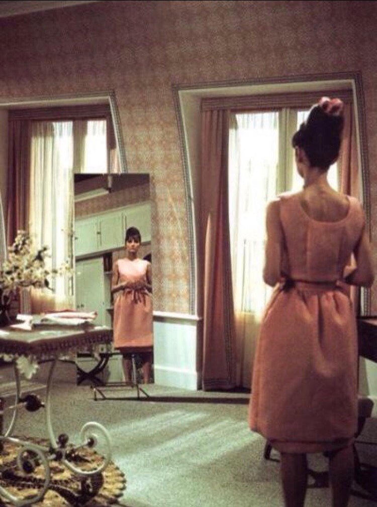 Tips to "Audreyfie" your Wardrobe By Patricia Carmona - Utopiat
