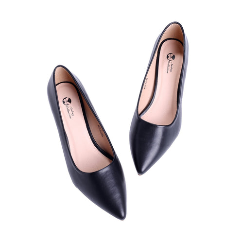 Holly — The Vegan Black Leather Pumps - Utopiat
